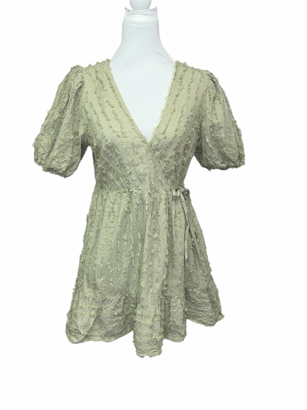 Very J Textured Ruffle Dress in Pale Green